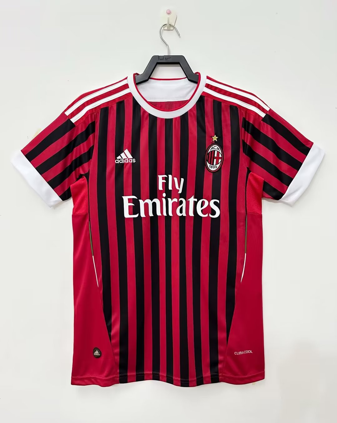 Retro AC Milan 2011/2012 Home Fan Version Football Jersey