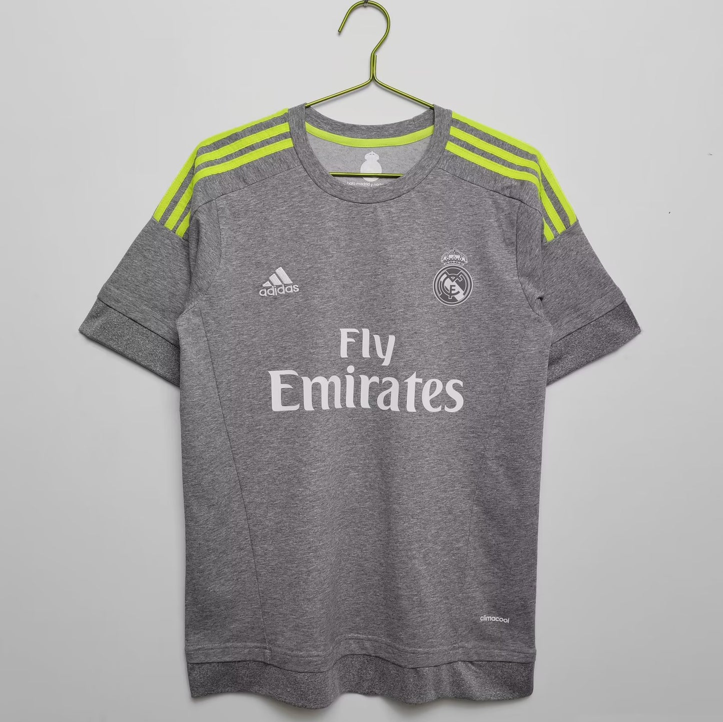 Retro Real Madrid 2015/2016 Away Football Jersey