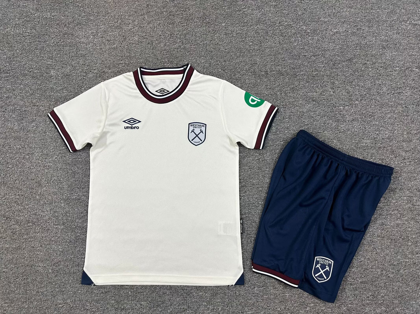 Kids jerseys 2025/2026 Kids Away Football Jersey