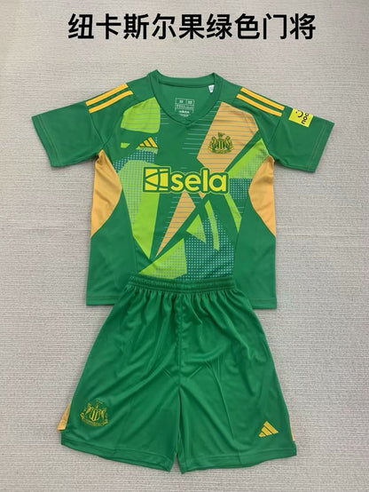 Newcastle United 2024/2025 Kids Goalkeeper Football Jersey