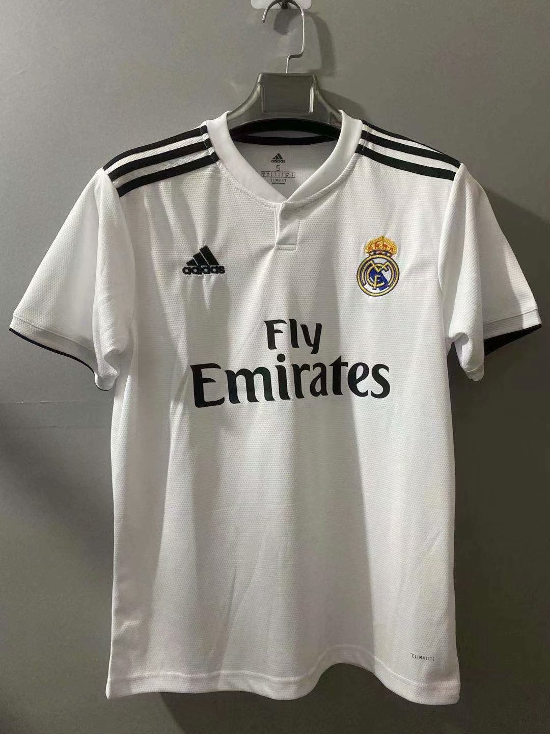 Retro Real Madrid 2018/2019 Home Football Jersey