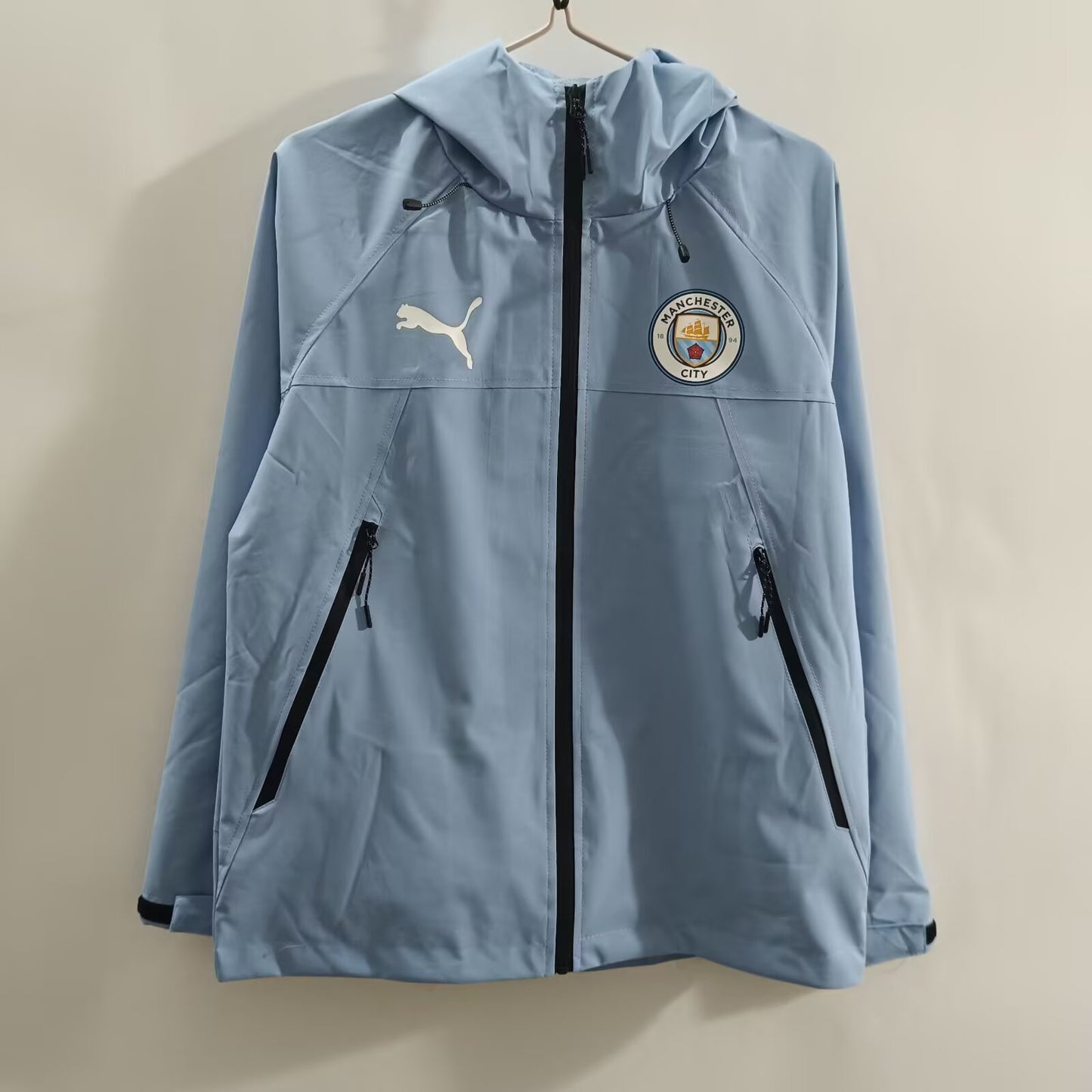 Windbreaker Windbreaker