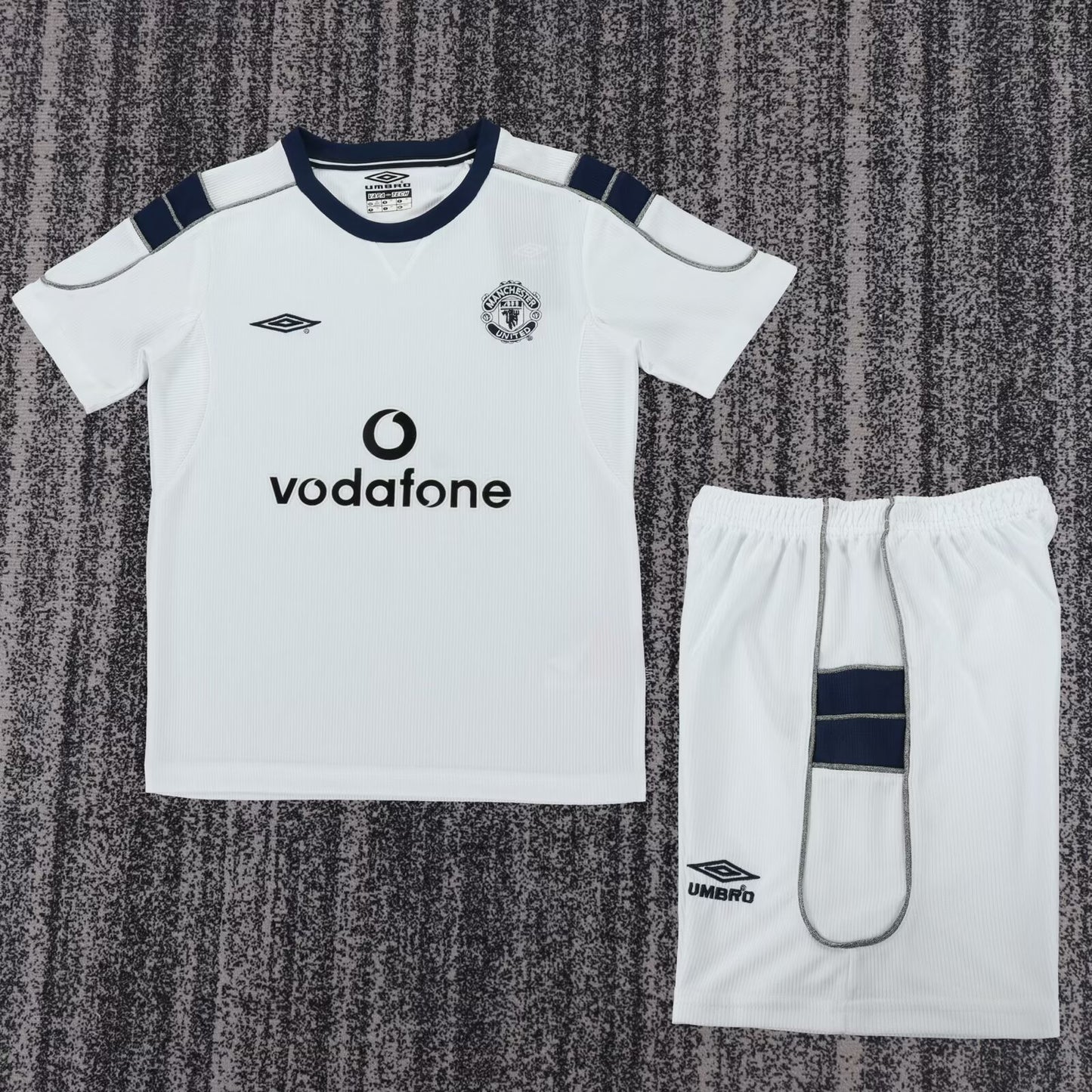 Retro Kids jerseys 2000/2001 Kids Away Football Jersey
