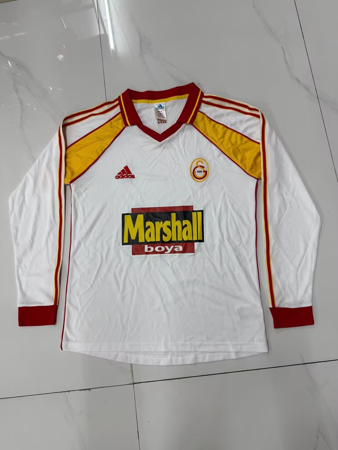 Retro Galatasaray 1999/2000 Away Football Jersey