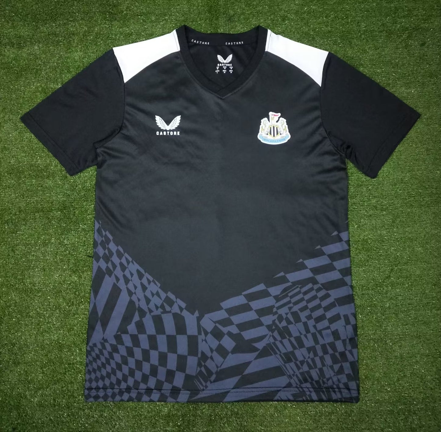 Newcastle United 2023/2024 Fan Version Tracksuit