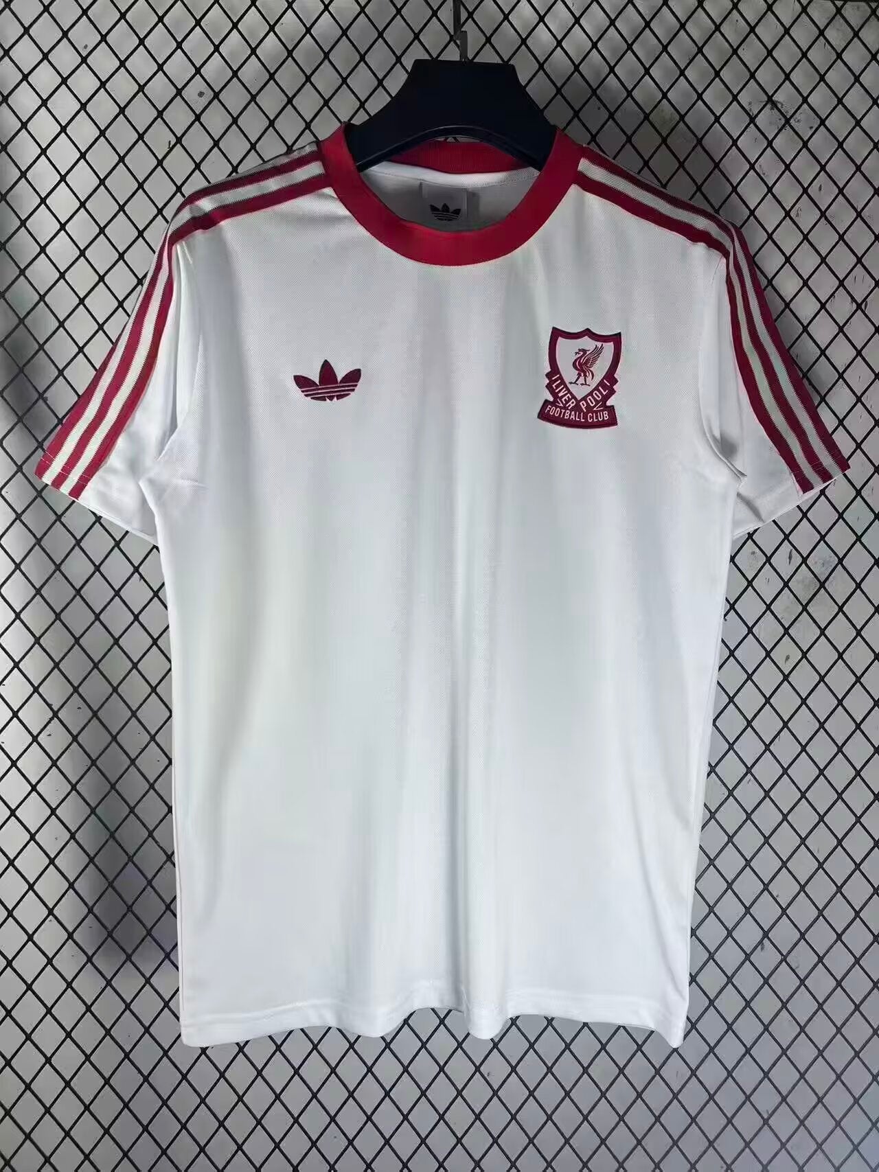 Retro Liverpool 2026/2027 Football Jersey