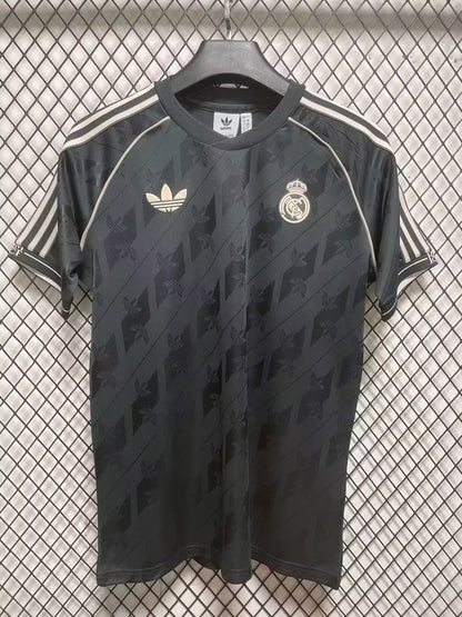 Retro Real Madrid 2024/2025 Fan Version Football Jersey