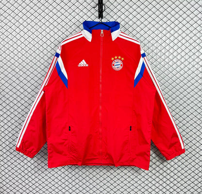 Retro Bayern Munich Windbreaker Red Windbreaker 2014-2015