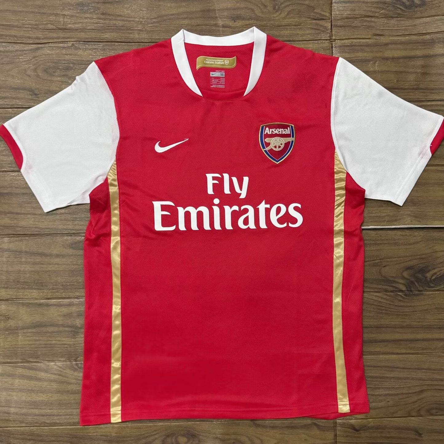 Retro Arsenal 2006/2007 Home Football Jersey