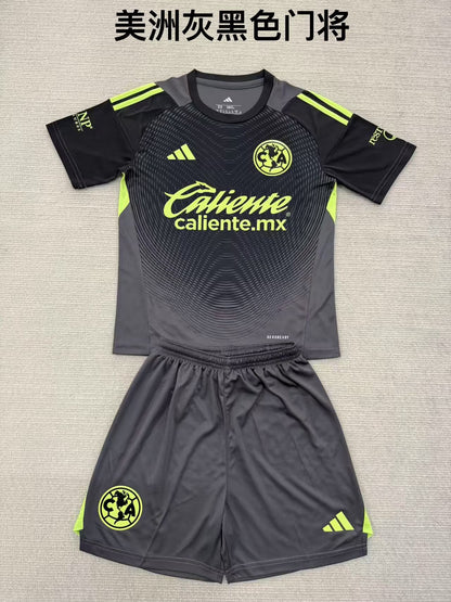 Kids jerseys 2025/2026 Kids Goalkeeper Football Jersey