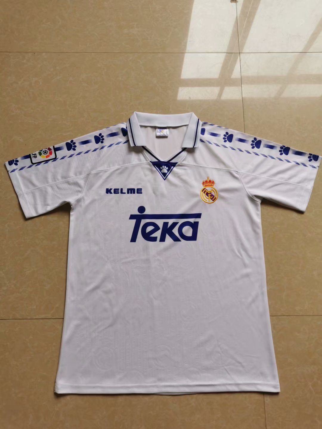 Retro real madrid 1996/1997 Home Football Jersey