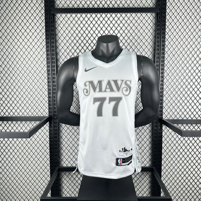Dallas Mavericks 2025 Football Jersey