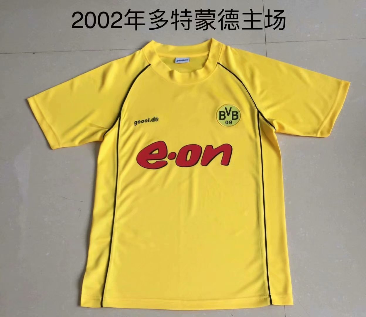 Retro Borussia Dortmund 2002 Home Football Jersey