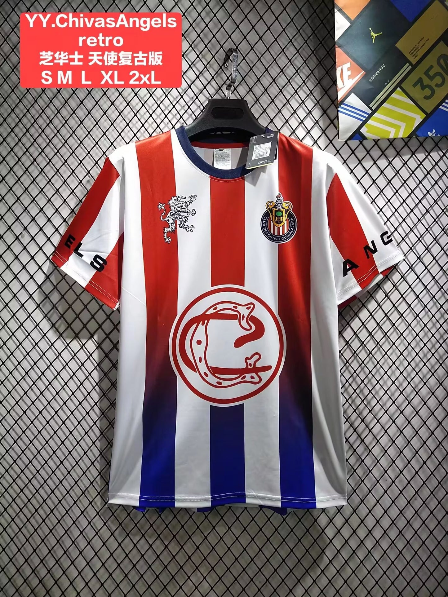 Retro chivas Special Edition 2026/2027 Fan Version Football Jersey