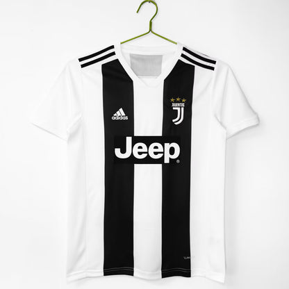 Retro Juventus 2018/2019 Home Football Jersey