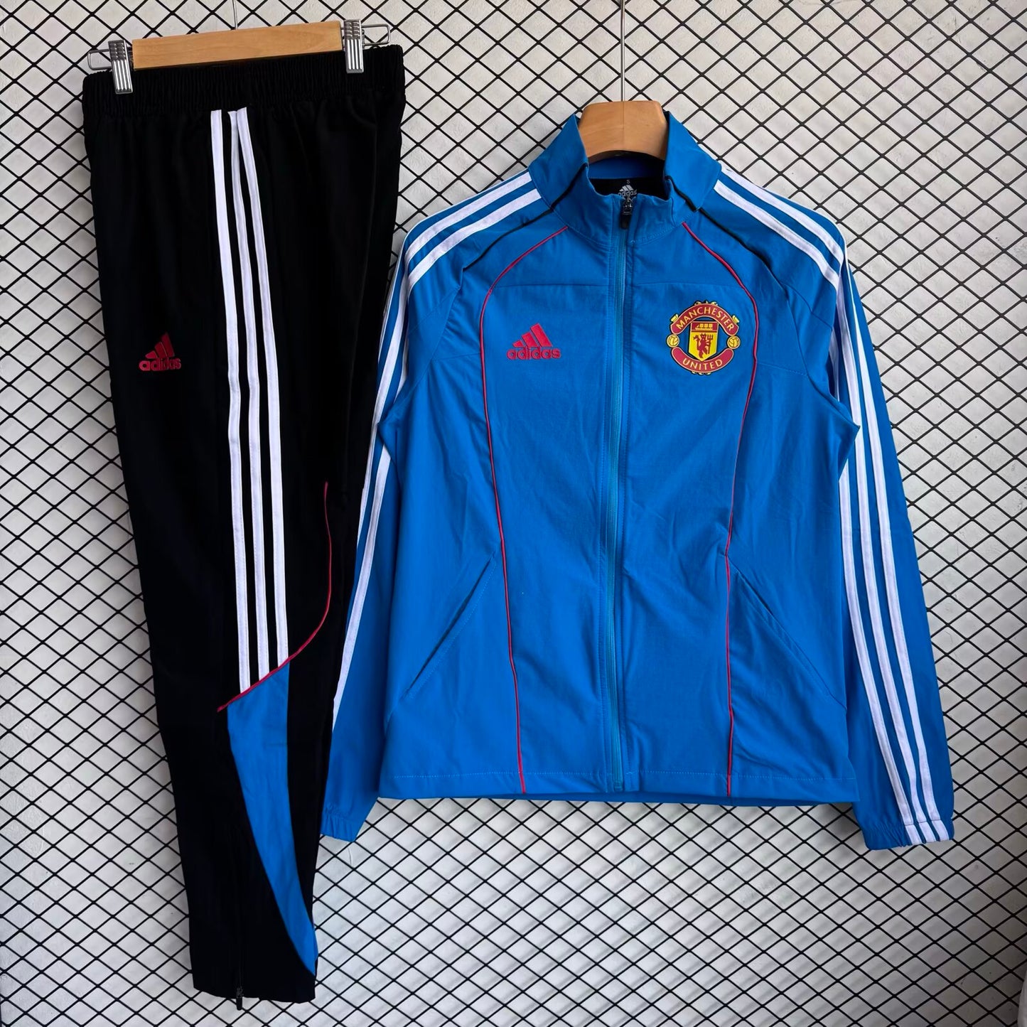 Manchester United 2025/2026 Windbreaker