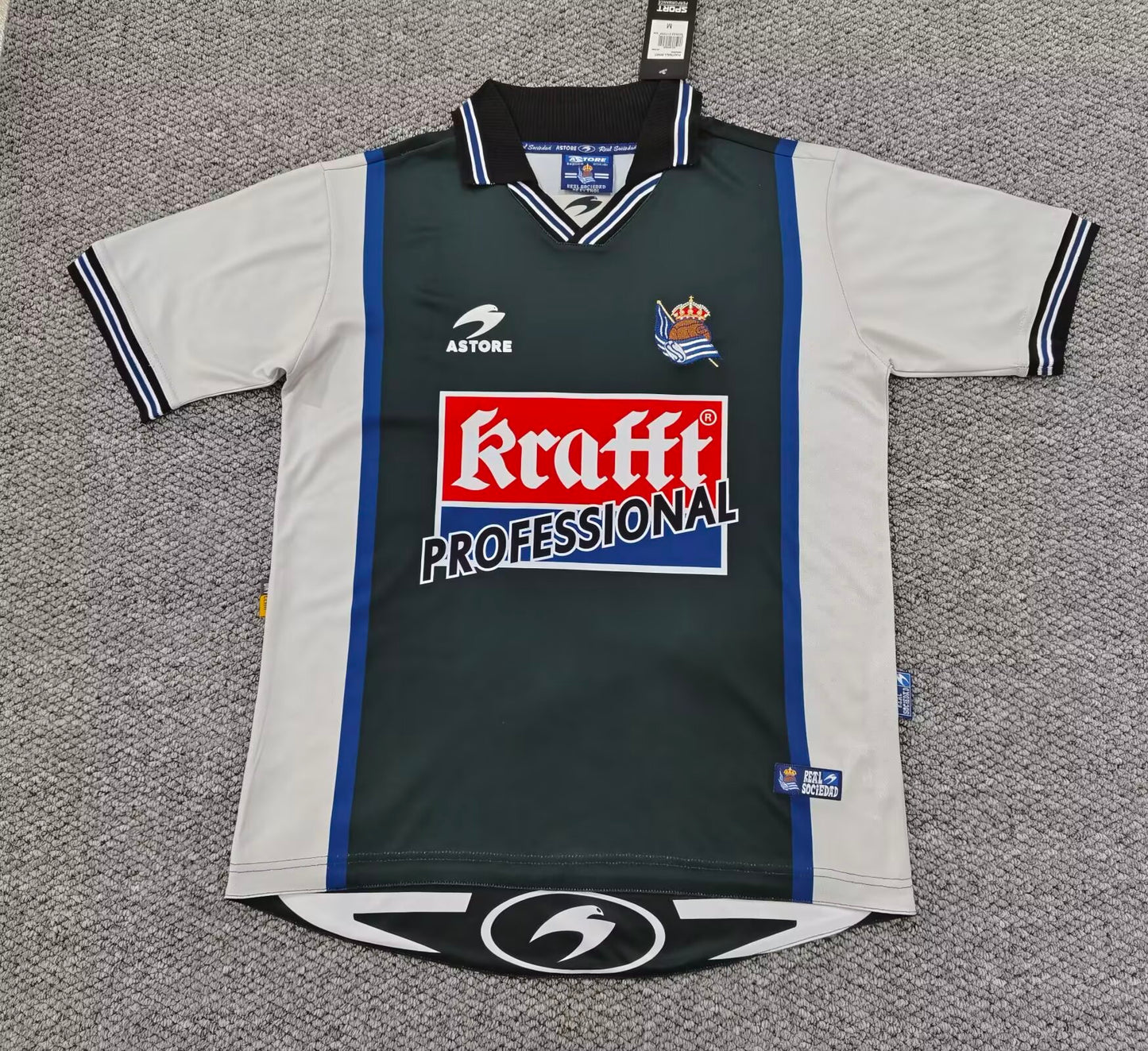 Retro Real Sociedad 2000/2002 Away Fan Version Football Jersey