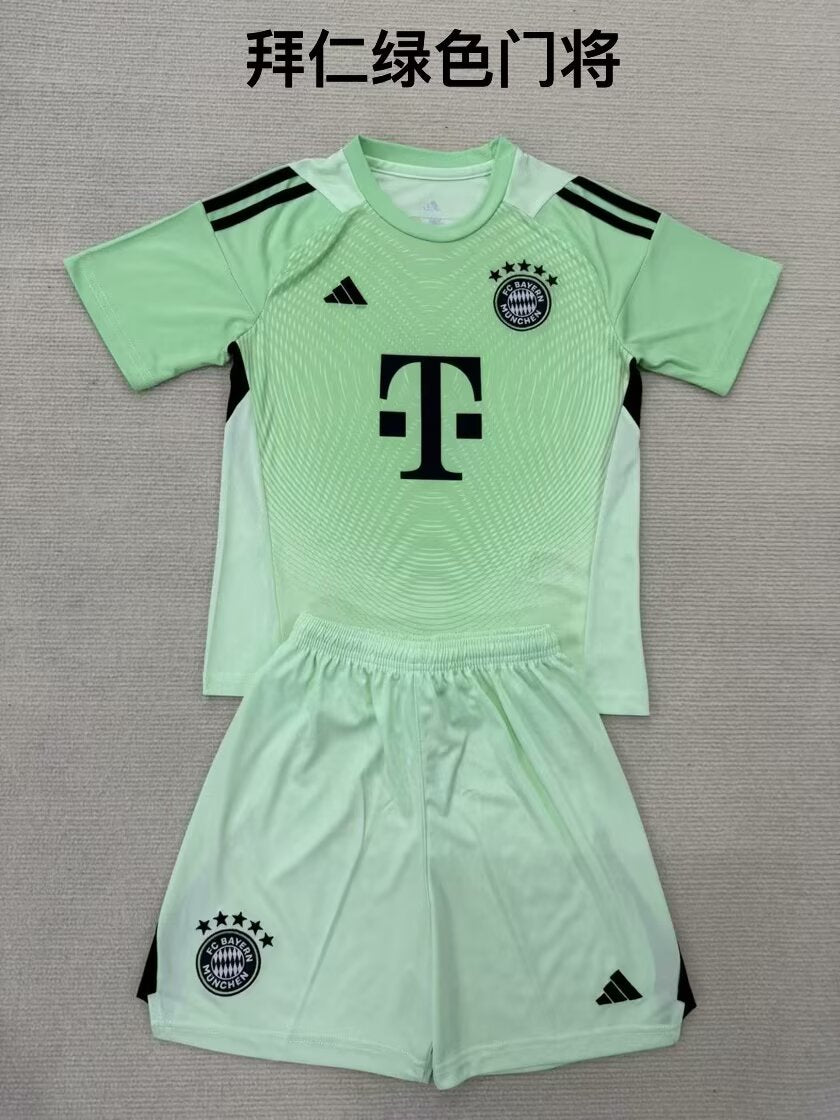 Atlanta 2025/2026 Kids Goalkeeper Fan Version Football Jersey