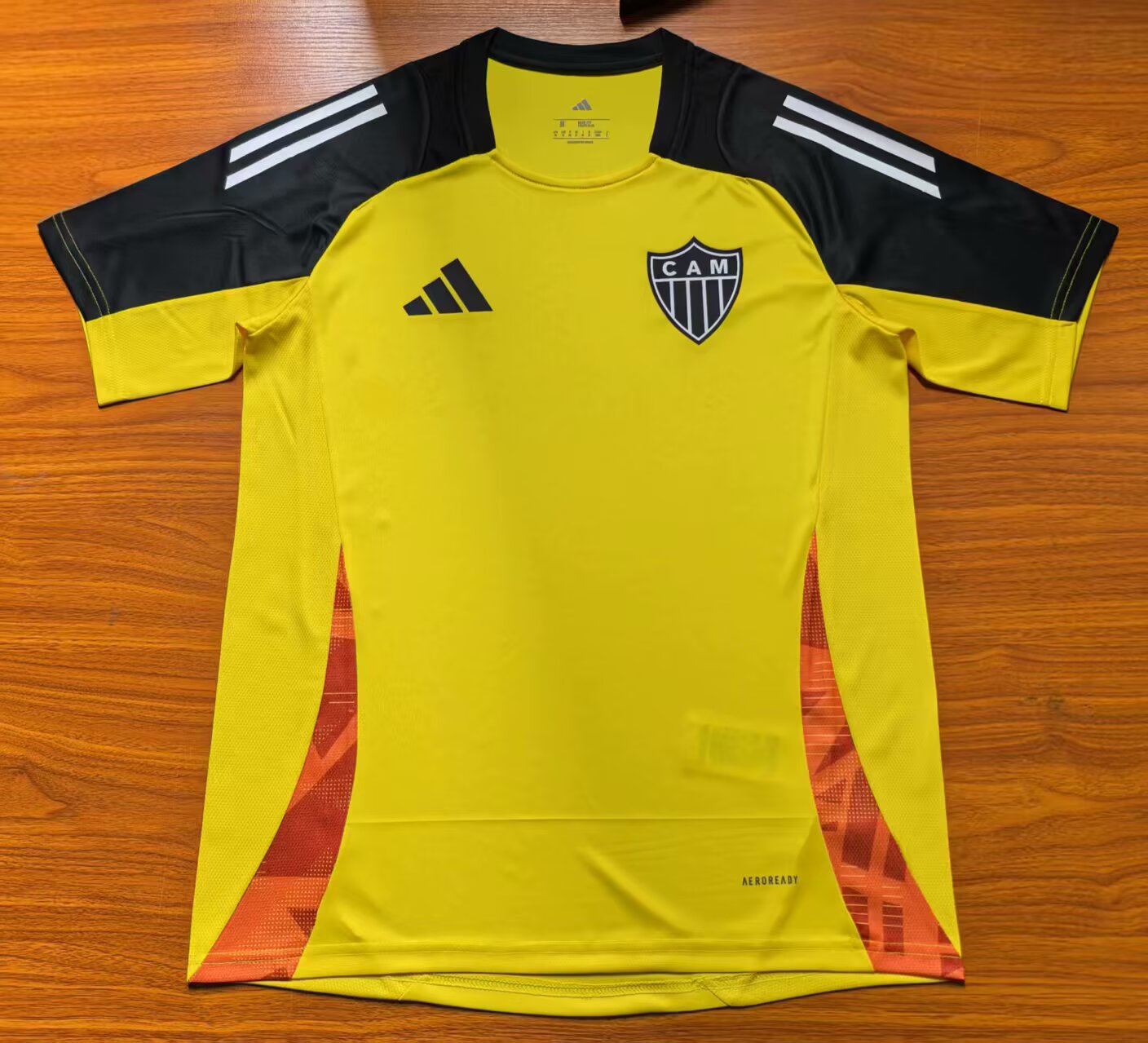 Atletico Mineiro 2025/2026 Fan Version Tracksuit