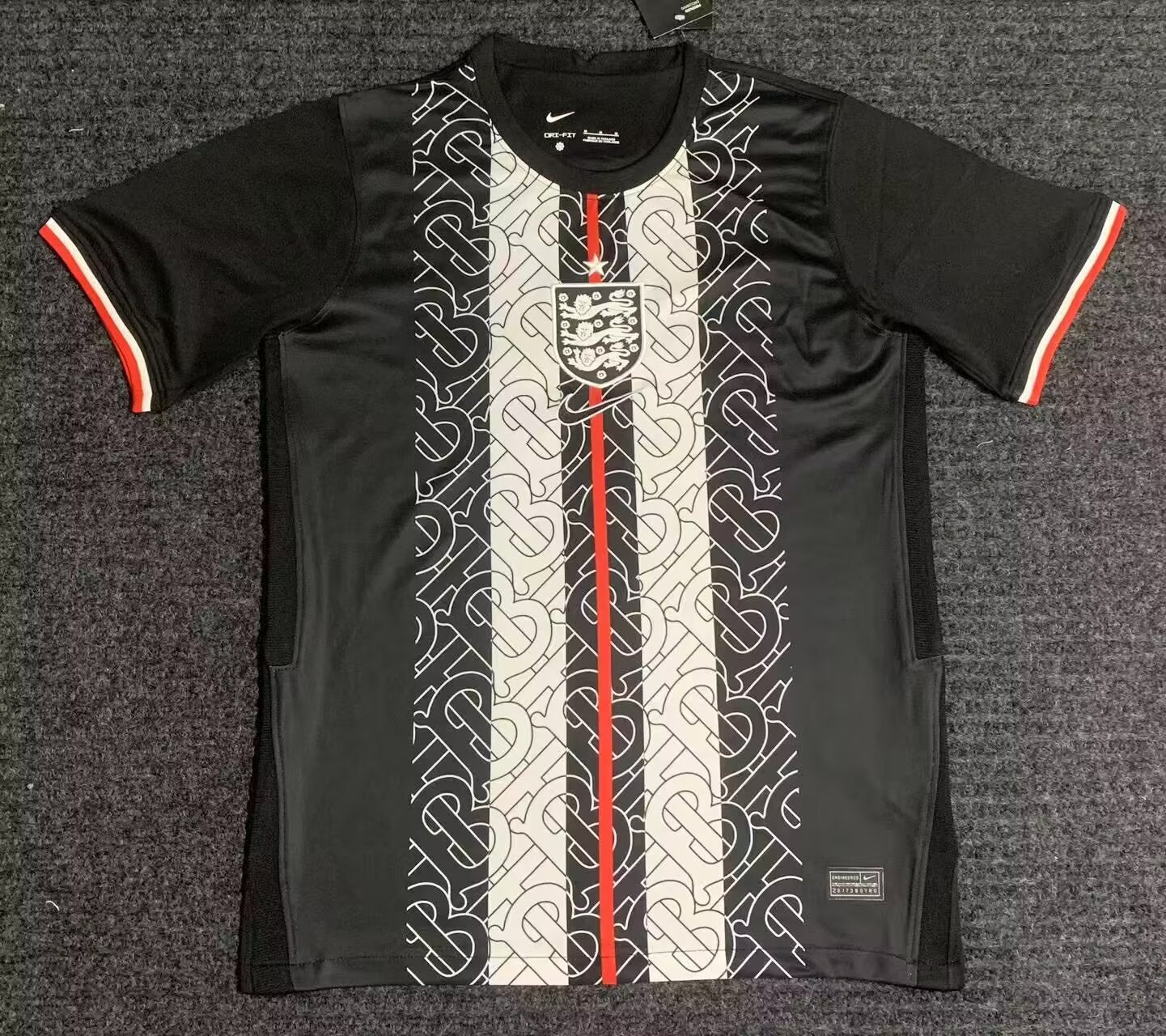 Retro England Special Edition 2020/2021 Tracksuit