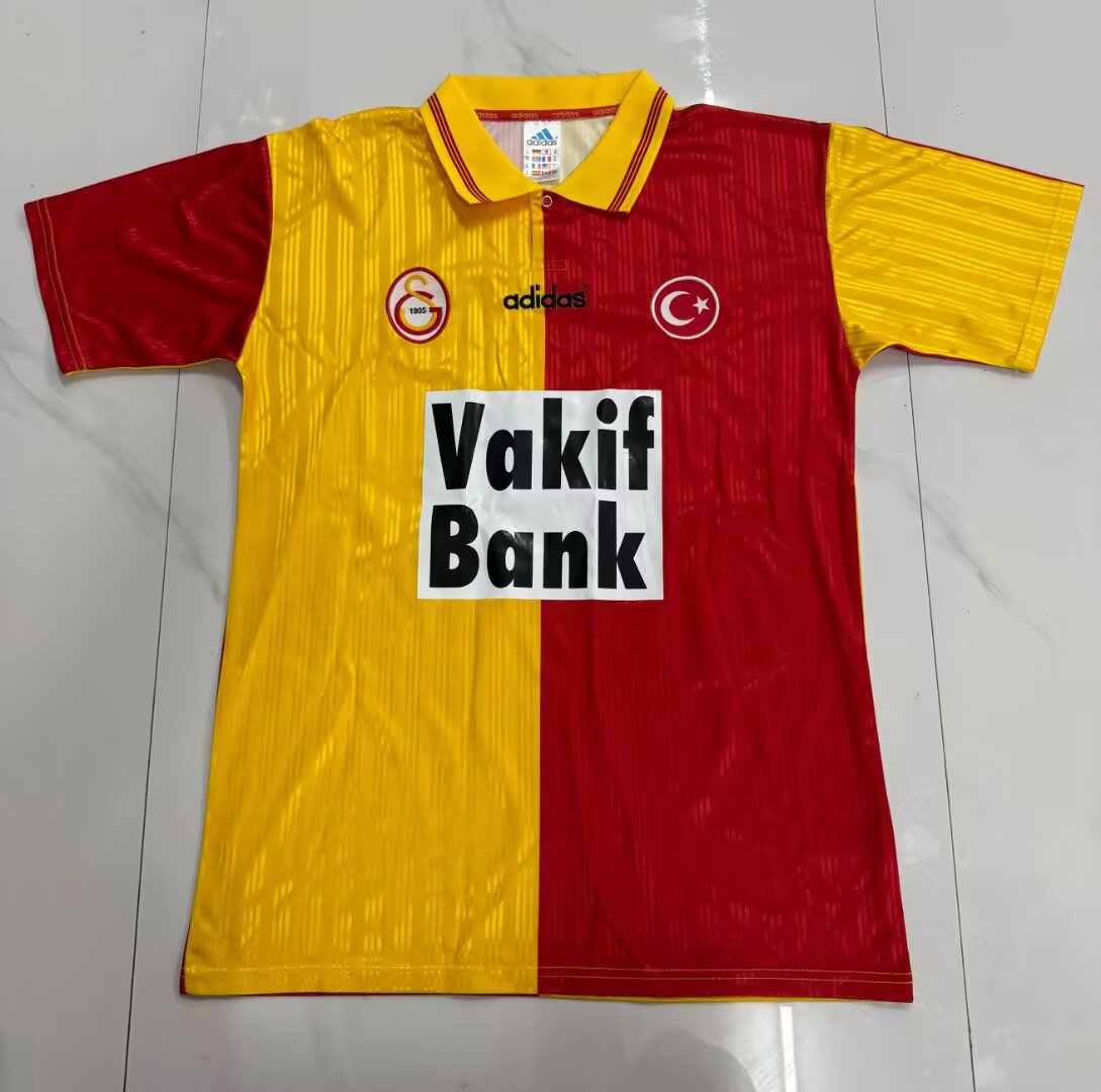 Retro Galatasaray 1996/1997 Home Football Jersey