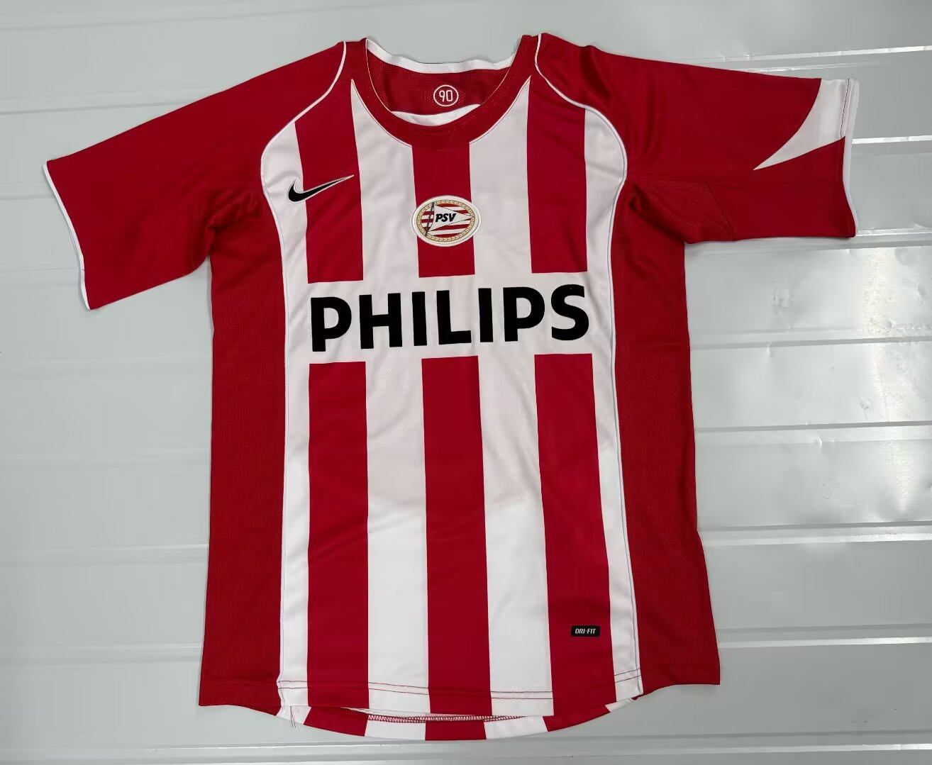 Retro PSV eindhoven 2004/2005 Home Fan Version Football Jersey