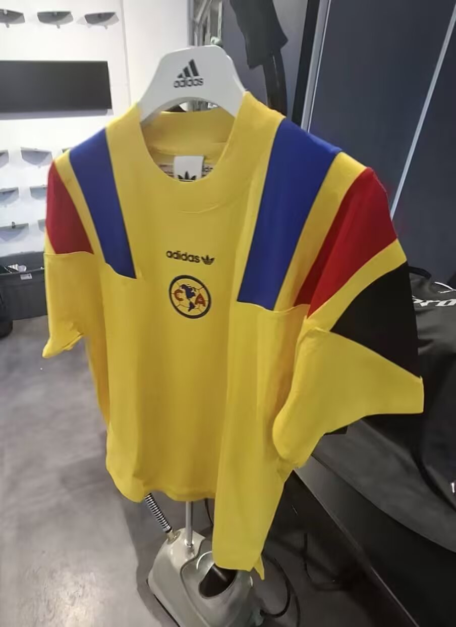 Retro America 2012/2013 Home Fan Version Football Jersey