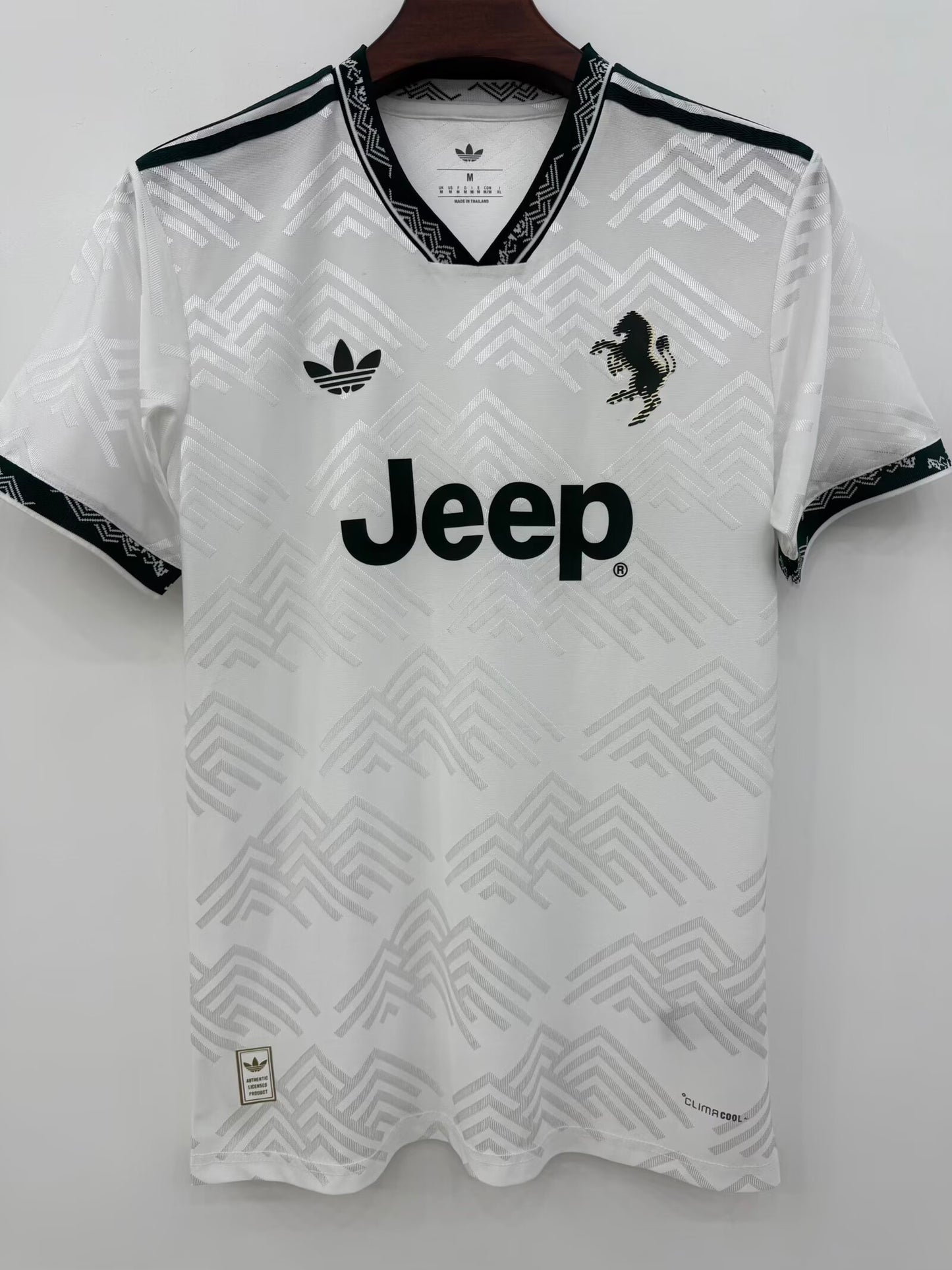 Retro Juventus Special Edition 2026/2027 Fan Version Football Jersey