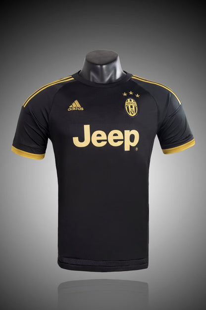 Retro Juventus 2015/2016 Away Football Jersey
