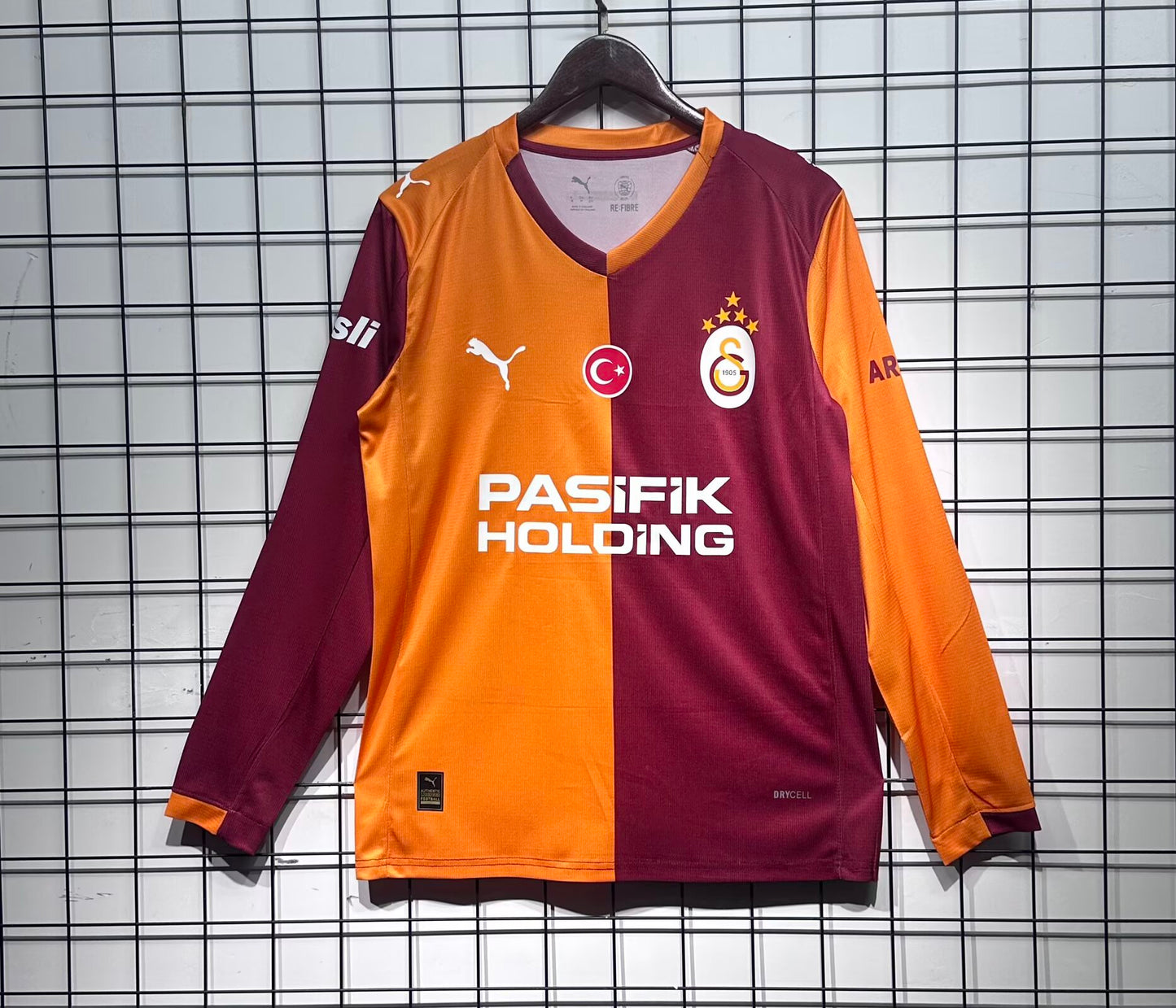 Galatasaray 2025/2026 Home Long Sleeve Fan Version Football Jersey