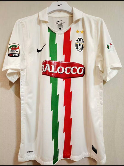 Retro Juventus 2010/2011 Away Football Jersey
