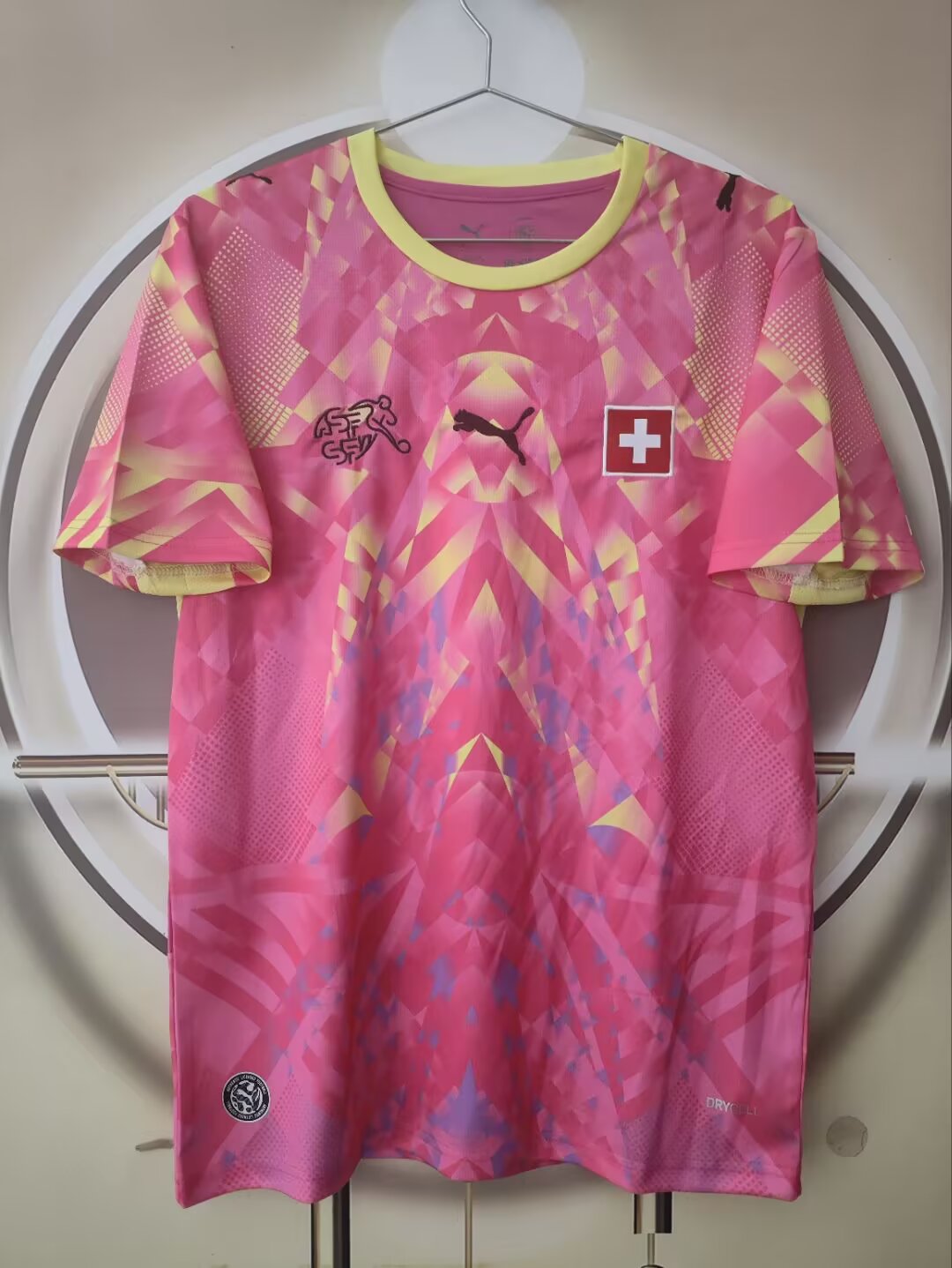 Switzerland 2026/2027 Goalkeeper Fan Version Football Jersey