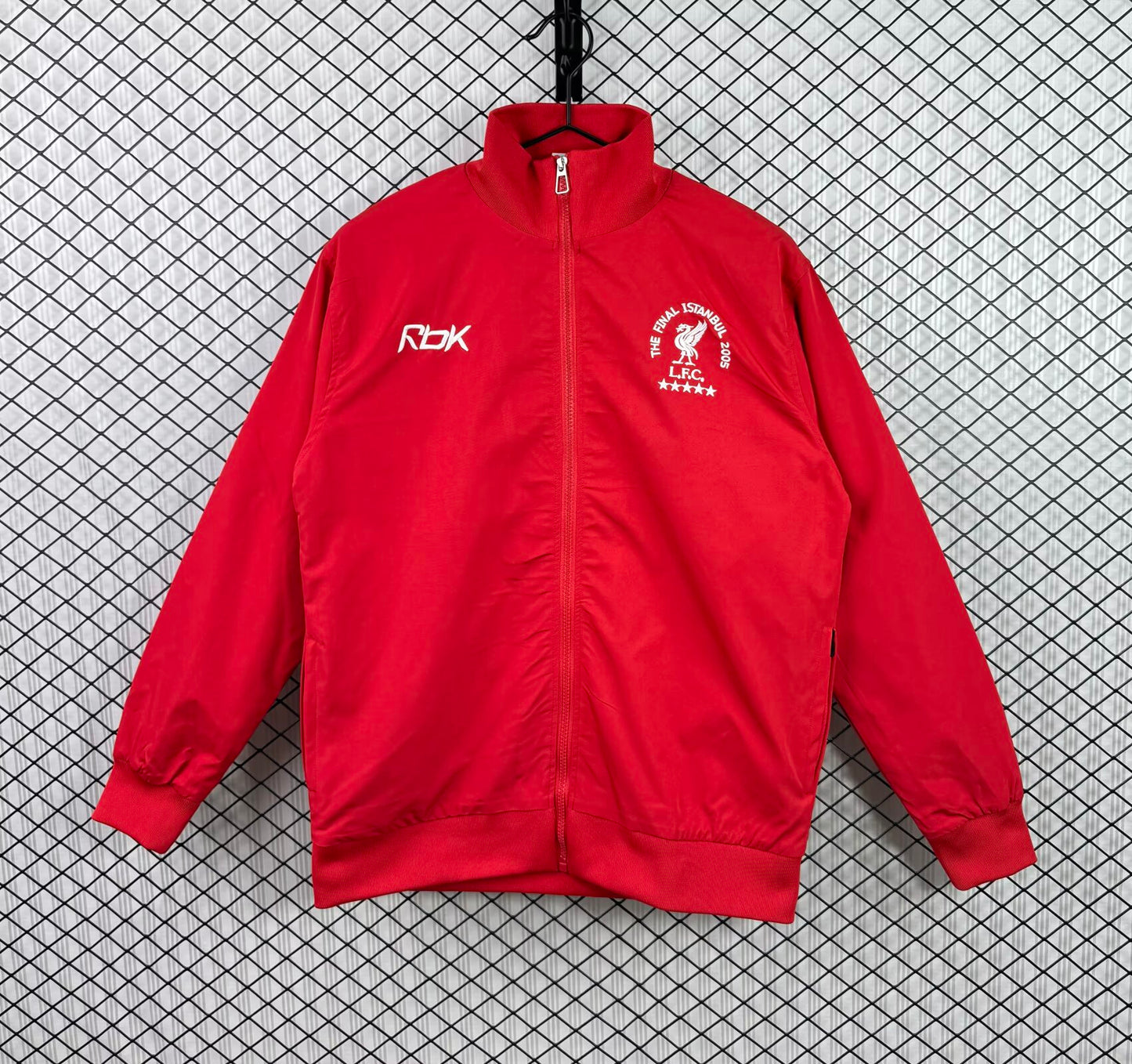Retro Liverpool Windbreaker Red Windbreaker 2004-2005