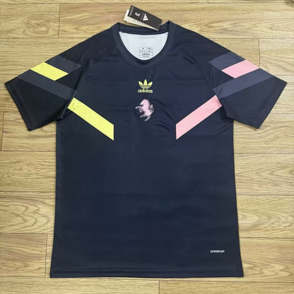 Juventus 2024/2025 Goalkeeper Fan Version Football Jersey