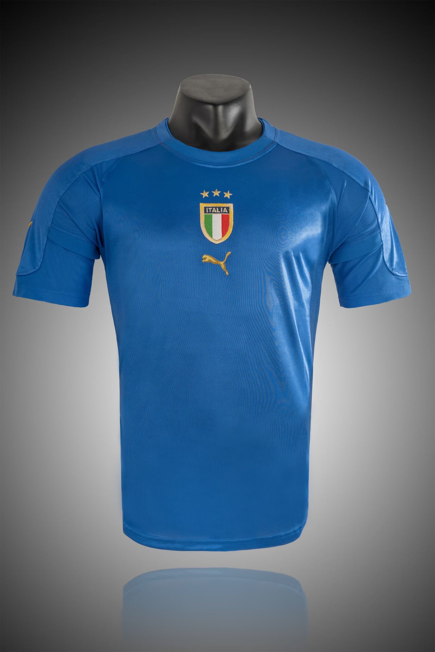 Retro Italy 2004 Home Football Jersey