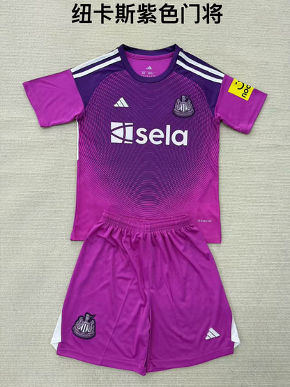 Kids jerseys 2025/2026 Kids Goalkeeper Fan Version Football Jersey