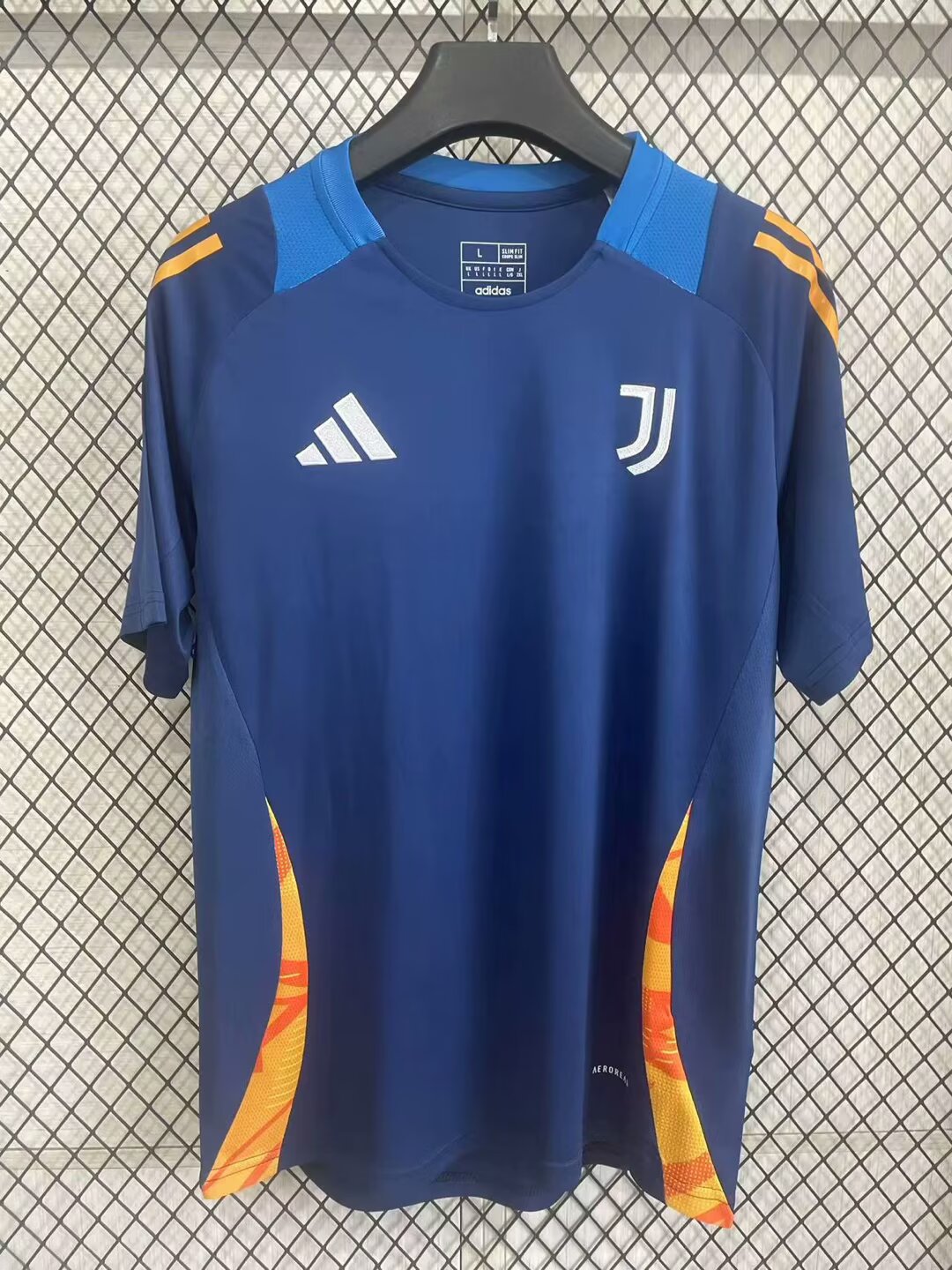 Real Madrid 2025/2026 Fan Version Tracksuit