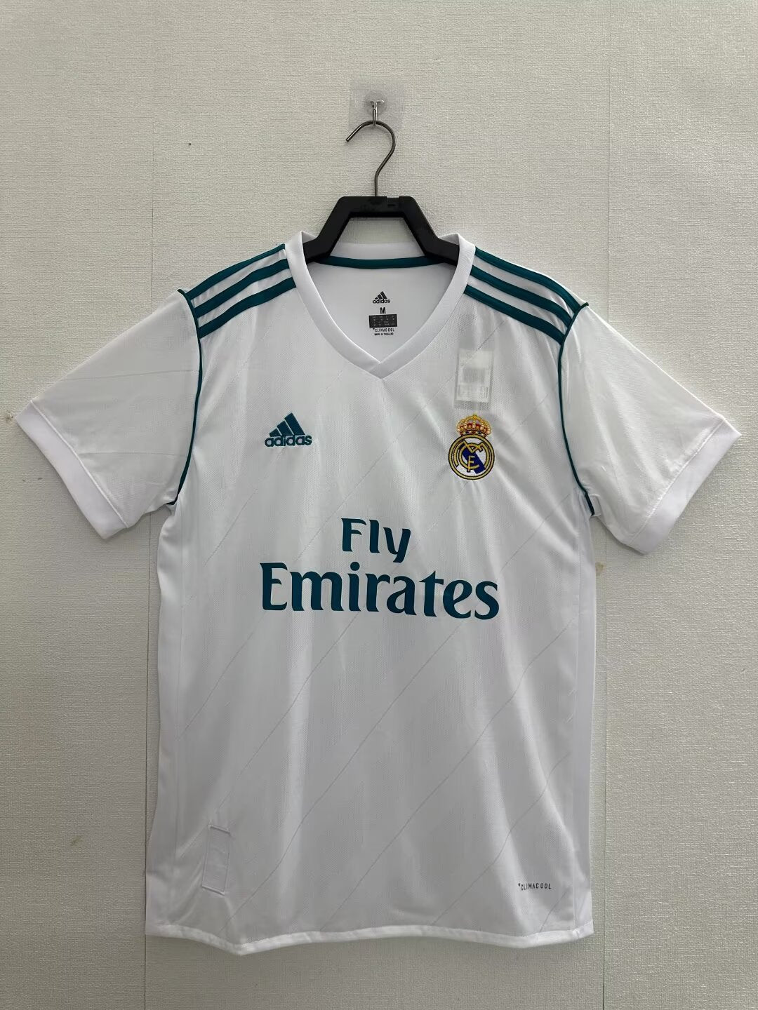 Retro Real Madrid 2017/2018 Home Football Jersey