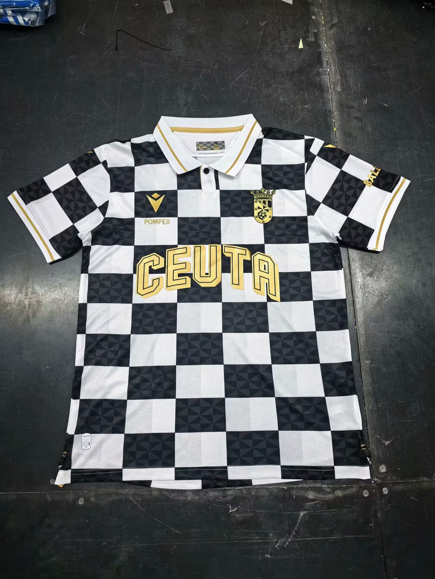 Retro Valencia CF 2025/2026 Fan Version Football Jersey