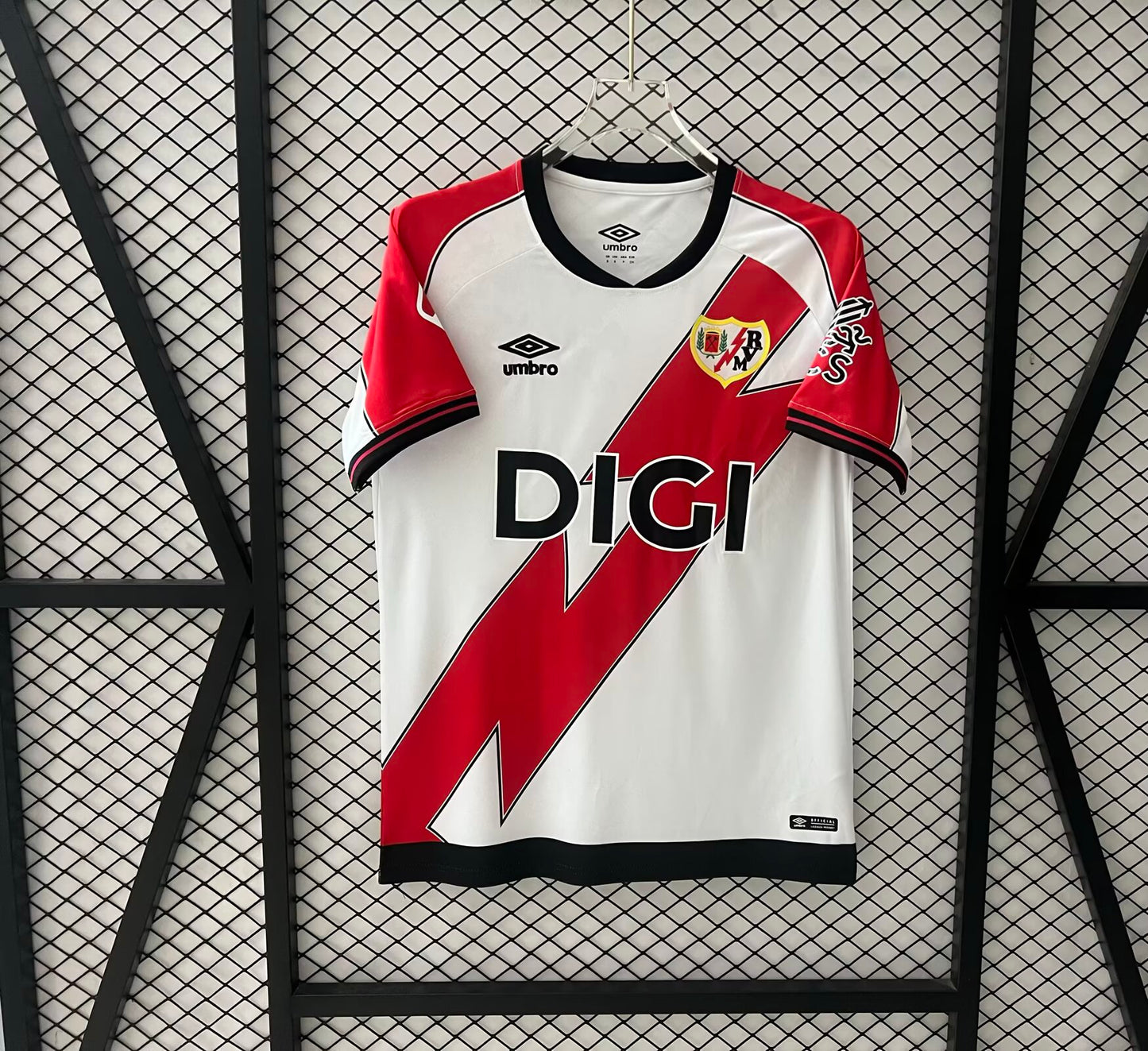 Rayo Vallecano 2025/2026 Home Fan Version Football Jersey