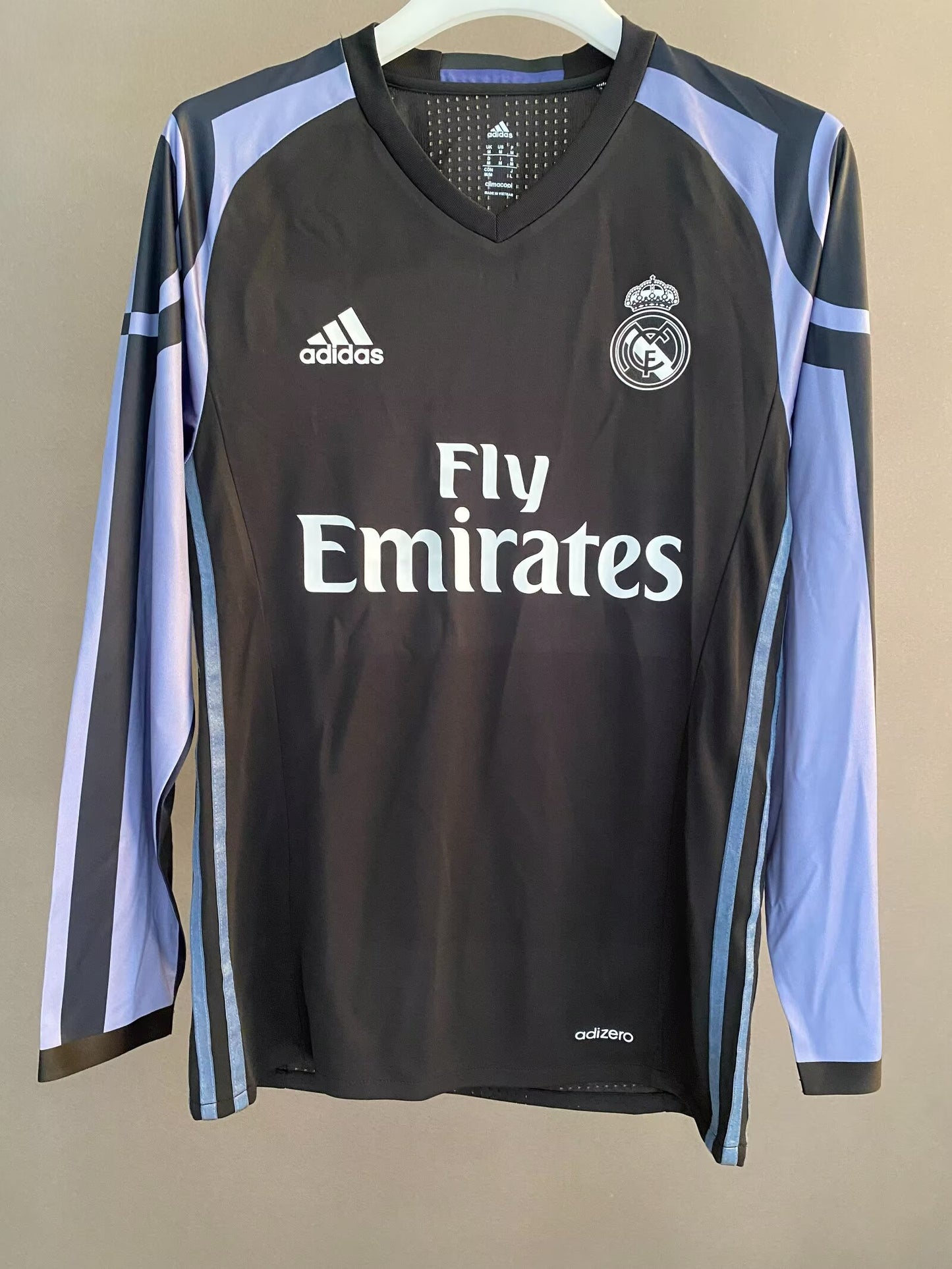 Retro Real Madrid 2016/2017 Third Away Player Version Football Jersey