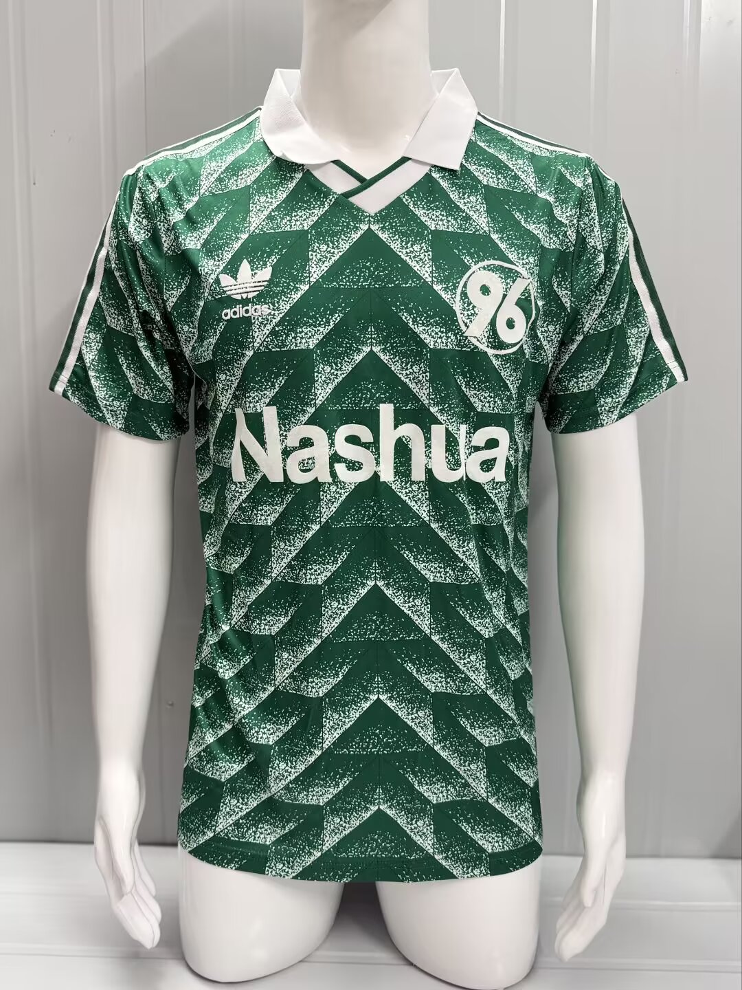 Hannover 96 1990/1991 Away Fan Version Football Jersey