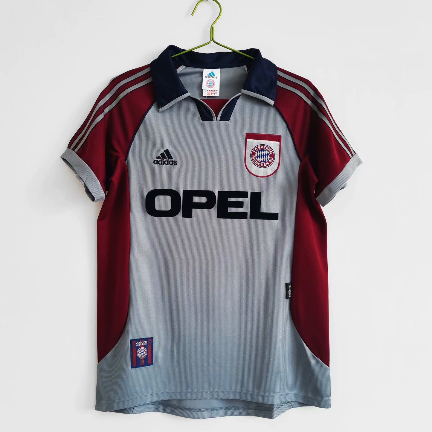 Retro Bayern Munich 1998/1999 Away Football Jersey