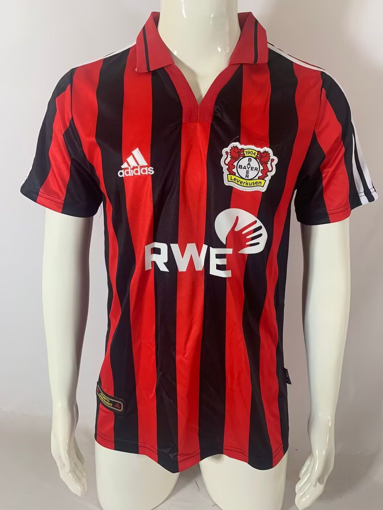 Retro Leverkusen 2001/2002 Home Fan Version Football Jersey