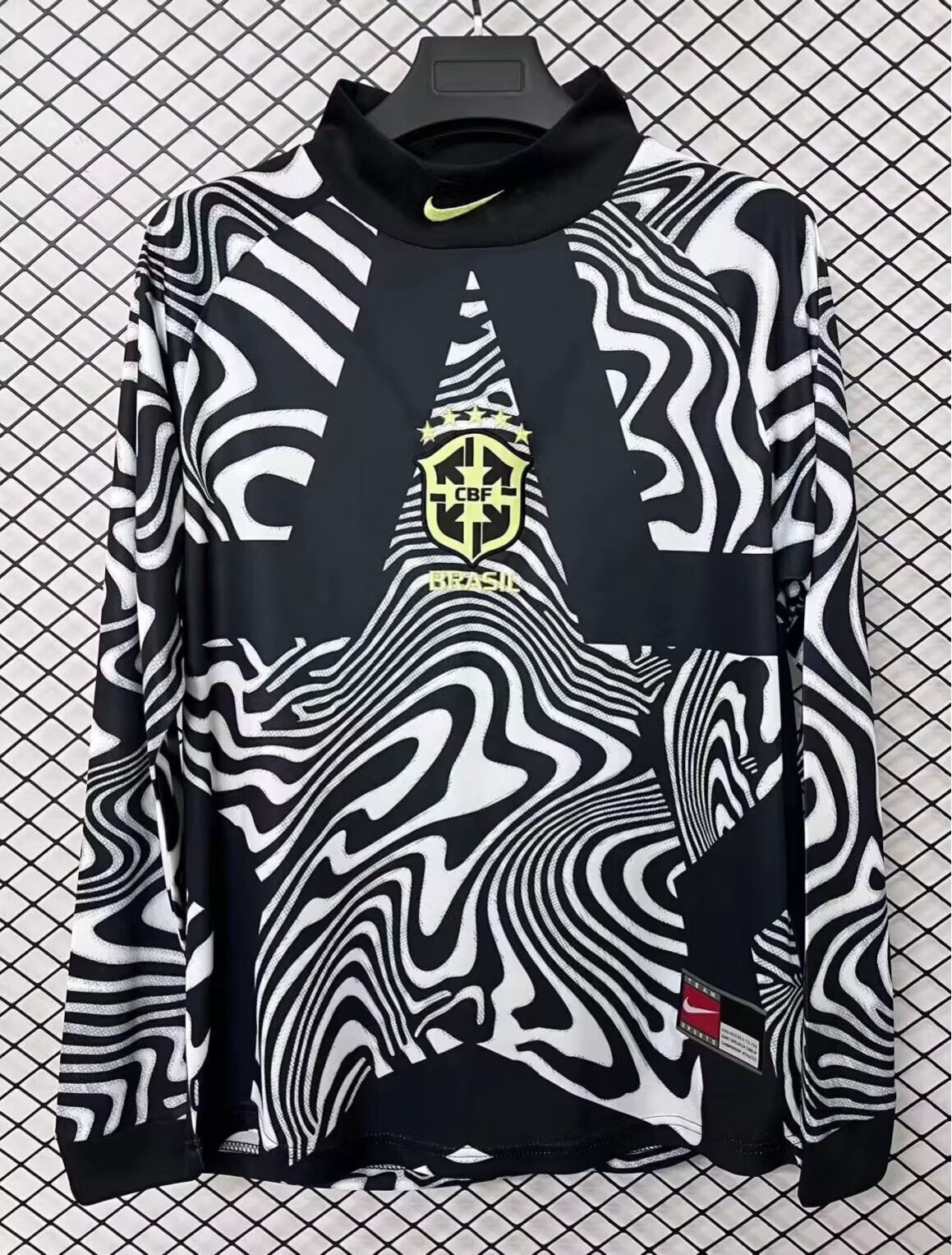 Brazil 2026/2027 Goalkeeper Long Sleeve Fan Version Football Jersey