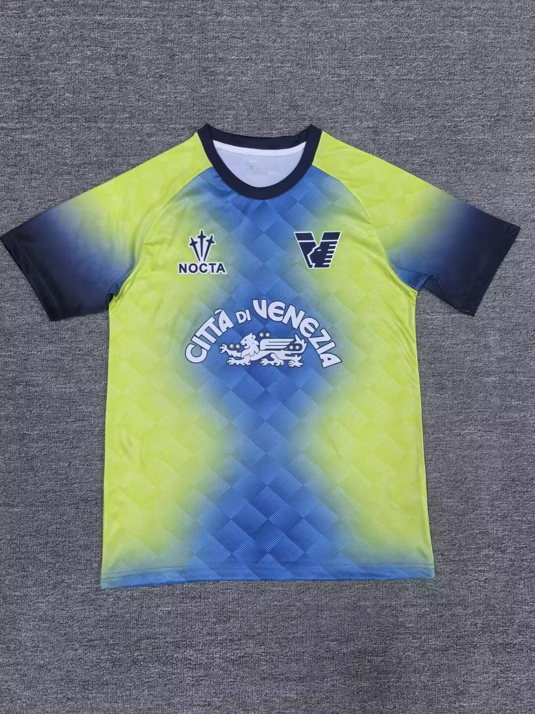 Venezia FC 2024/2025 Goalkeeper Fan Version Football Jersey