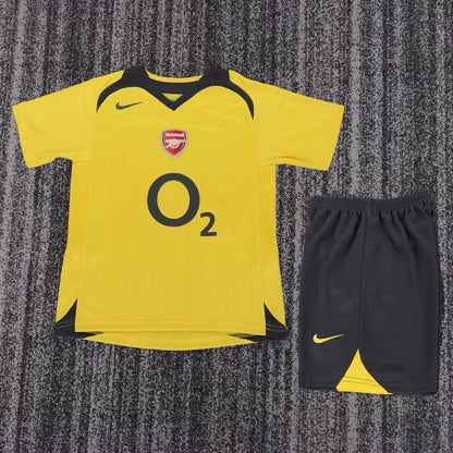 Retro Arsenal 2005/2006 Kids Away Football Jersey