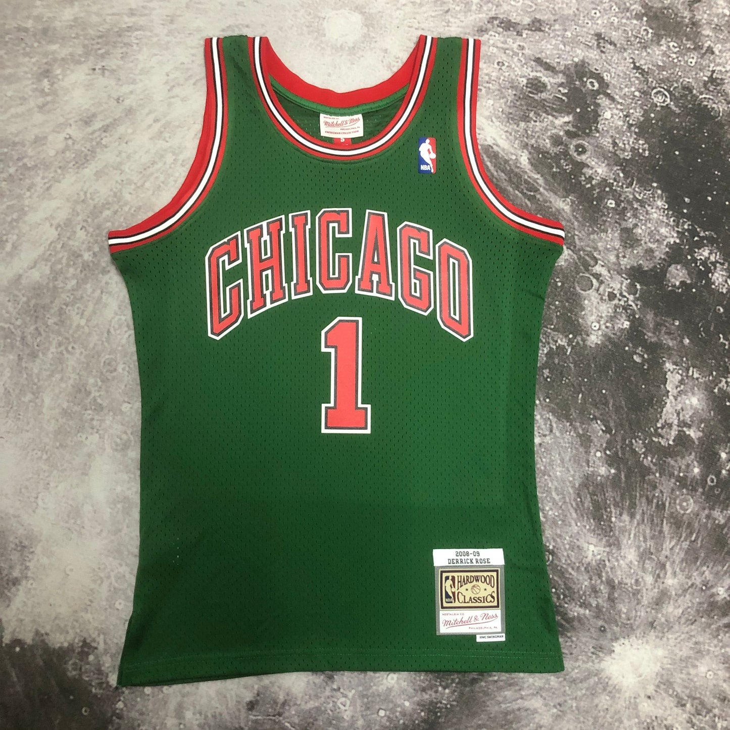 Retro Chicago Bulls 2008/2009 Football Jersey