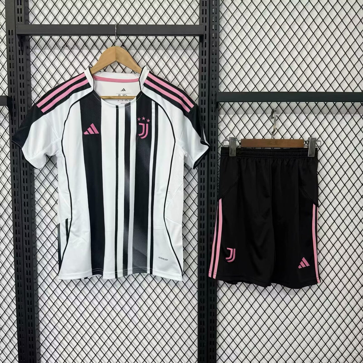 Juventus 2025/2026 Home Fan Version Football Jersey