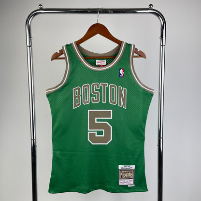 Retro Boston Celtics 2007/2008 Football Jersey